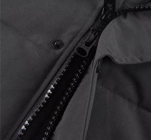 Parka en duvet de haute qualité, luxe, qualité supérieure, pour homme, avec capuche en fourrure de loup, parka canadienne pour homme pour l'hiver, avec sac anti-poussière - Product Image 6