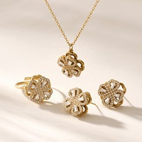 Lots de Bijoux Fantaisie Inoxydables en Acier Inoxydable Plaqué Or 18K avec Zircon 5A, Parures Rotatives Fleur Collier Bague Boucles d'Oreilles pour Femme