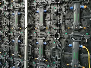 Rgb hiển thị tủ pixel 32x32 có thể gập lại LED Poster Mobil đơn vị cho ngoài trời 110 nhà ở Liz cong khung - Product Image 6