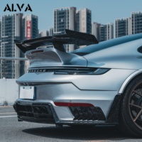 Kit carrosserie aérodynamique en fibre de carbone sèche AMANS Design Ghost Aero, pare-chocs arrière avec finition polie pour Porsche 911 992 GT3RS côté gauche