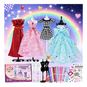 Kit d'artisanat pour enfants, conception de vêtements de mode, mannequins en plastique moulés sous pression, modèles de tissus, ciseaux de mesure, cadeau - Product Image 1