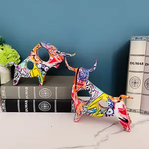 Hot Koop Promotionele Buffalo Dier Thuis Slaapkamer Decoraties Art Kleurrijke Hars Ambachten Koe Ornamenten Groothandel