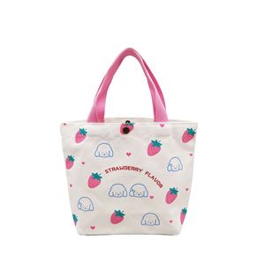 กระเป๋าผ้าแคนวาสลายสตรอว์เบอร์รีเชอร์รี่สไตล์ญี่ปุ่นและเกาหลี รุ่นใหม่ สำหรับนักเรียน ใส่ของไปเรียน ใส่กล่องข้าวกลางวันสำหรับเด็กผู้หญิง - Product Image 6