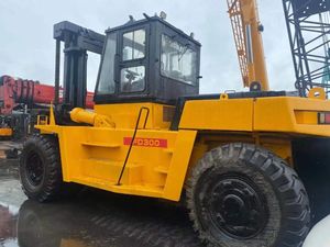 Gebruikte <span class=keywords><strong>Komatsu</strong></span> Originele 3 5 10 16 <span class=keywords><strong>20</strong></span> 30 Vorkheftruck <span class=keywords><strong>Komatsu</strong></span> 30 Ton Diesel Heftruck Te Koop - Product Image 3