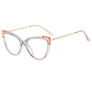 Gafas de Ojo de Gato TR90 con Lentes Transparentes y Bisagras Metálicas con Resorte para Mujer, Modelo TR5047 - Product Image 4