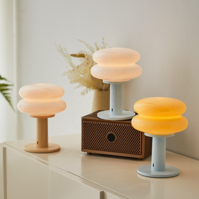 Wireless Charging 3000k Battery Desk Light Nordic Design Touch Dimmer Ambient Rechargeable Portable Table Lamp for Hotel Wedding