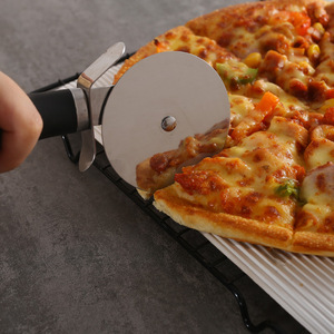 Stainless Steel Pizza Cutter With Round Wheel Handle Non Slip Baking Tool For Pizza <b>Slicing</b> - Product Image 1
