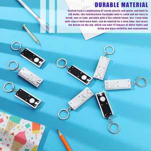Mini lampes de poche personnalisées avec logo, en gros, avec porte-clés, lampes de poche LED lumineuses, lampes de poche portables de petite taille, porte-clés, cadeaux d'appréciation - Product Image 3