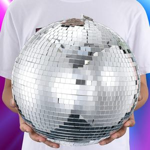 ลูกบอลดิสโก้ขนาดใหญ่ 20 นิ้ว แบบแขวน สีเงิน หมุนได้ ทำจากแก้ว เหมาะสำหรับบาร์ ดีเจ คลับ แสงไฟเวที งานปาร์ตี้วันหยุด - Product Image 3