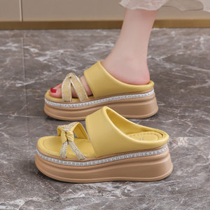 Dép sandal cao gót đế xuồng mùa hè dành cho nữ mới ra mắt, nhiều màu sắc và rất được ưa chuộng - Product Image 3