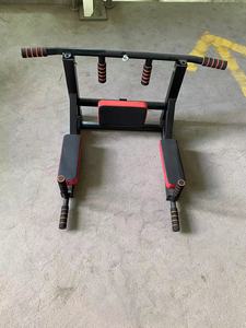 <span class=keywords><strong>Barres</strong></span> doubles murales et sur cadre <span class=keywords><strong>de</strong></span> porte pour tractions, équipement <span class=keywords><strong>de</strong></span> fitness et articles sportifs, <span class=keywords><strong>barres</strong></span> simples murales - Product Image 3