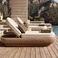 Ensemble de canapés en teck et rotin de style nordique pour l'extérieur, avec table basse et chaise mobiles, pour villa, cour et maison d'hôtes