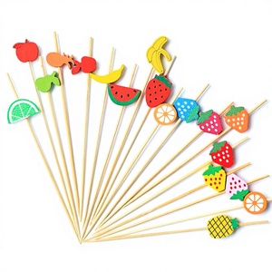 Brochetas de Frutas Biodegradables Decorativas Clásicas de Sandía, Plátano, <span class=keywords><strong>Fresa</strong></span> y Kiwi, 12 cm, 100 Unidades por Paquete - Product Image 1