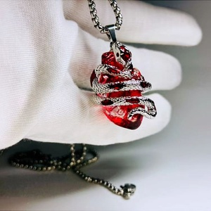 Pendentif de style niche classique chrétien gothique Halloween avec motif cœur pour hommes et femmes en acier inoxydable - Product Image 1