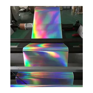Kağıt kurulu için yüksek miktar farklı desen PET holografik metalize şeffaf laminasyon filmi