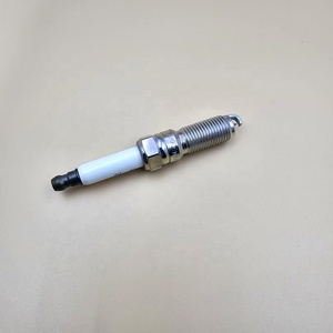 Pièces détachées pour moteur de voiture Bougies d'allumage professionnelles Iridium 41-109 41-114 41-125 41-156 Bougies d'allumage Iridium pour <span class=keywords><strong>voitures</strong></span> - Product Image 6