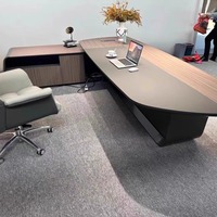 Meubles de bureau exécutifs modernes, bureaux et tables de direction de Foshan – Conception pour bureau de patron – Offre de grande valeur