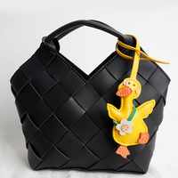 Kits de fabrication de porte-clés en cuir de canard avec anneaux porte-clés, kits de porte-clés pour la couture DIY et la création de porte-clés