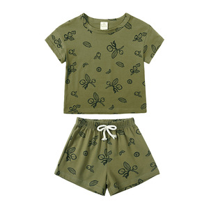 Summer Cute Newborn <span class=keywords><strong>Baby</strong></span> <span class=keywords><strong>Boy</strong></span> Kleidung Sets Strickst reifen Pyjamas Home Kleidung für Jungen und Mädchen Großhandel - Product Image 3