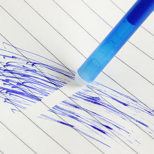 Настраиваемый 0,5 мм черный и синий стираемые чернила гелевая ручка с ластиком термостираемая ручка оптом - Product Image 2