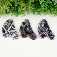 Outil de massage facial Gua Sha en améthyste chevron sculptée de haute qualité TGS GEMS, pierre naturelle pour le modelage du visage