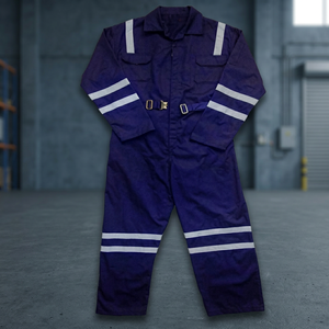 Combinaison de sécurité réfléchissante bleu foncé classe 2, vêtements de travail industriels avec bandes haute visibilité - Product Image 5