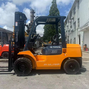 Montacargas Usado T-o-y-o-t-a TCM Komatsu 7fd30 3ton 4ton 5ton 7ton 8ton Original de Japón con Motor Japonés Original - Product Image 1