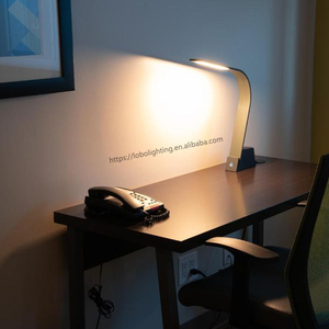 Lámpara de escritorio LED regulable de tacto negro de hotel moderno con puertos de carga USB - Product Image 2