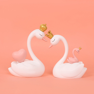 Set Regalo di Accessori Decorativi a Forma di Cigno in Stile Nordico per Arredamento Elegante - Product Image 2