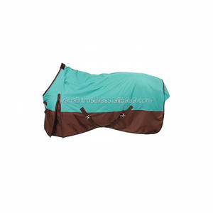 Couvertures d'hiver pour chevaux en polyester 600D avec doublure en nylon - Product Image 1