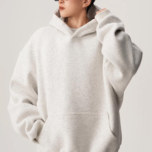 Sudadera de Cuello Redondo para Hombre - Corte Simple, Casual y Cómodo - Product Image 4