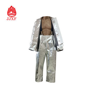 Traje a prueba de fuego aluminizado Aislamiento resistente al calor <span class=keywords><strong>para</strong></span> bombero - Product Image 4