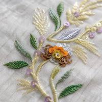 Tissu en maille tricotée extensible avec broderie de sequins pour robes de mariée - Respirant et anti-boulochage