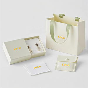 Caja de Lujo de Cartón para Joyería con Logo Personalizado para Collar, Pendientes y Anillo, Estuche con Bolsa de Papel - Product Image 6