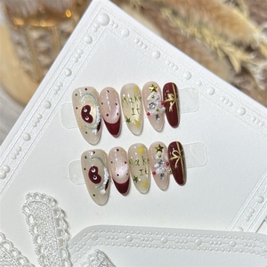 เล็บปลอมอะคริลิคคุณภาพสูงลายหัวใจน่ารักสำหรับปีใหม่ ทำมือ ขายส่ง - Product Image 2