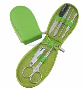 4 buah Set alat manikur di kantong ritsleting PU untuk perawatan kuku anak perempuan