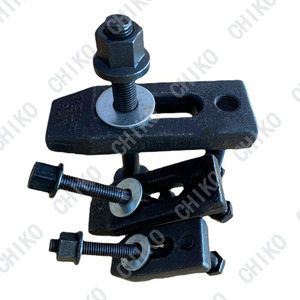 Número de Producto Abrazadera de Acoplamiento Combinada 1170 con Perno de Soporte Ajustable, Compatible con DIN 650, Juego de Abrazaderas para Ranura en <span class=keywords><strong>T</strong></span>, Juego de Abrazaderas para Moldes - Product Image 5