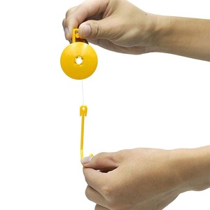 Crochets réglables pour plantes Yo Yo Plant Yoyo Grow Hanger avec bouchon - Product Image 2