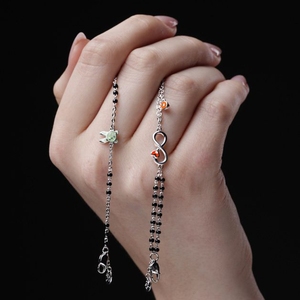 Stylish 925 Silver Black Beaded Charm <b>Bracelet</b> for Women Silver Tone Infinity Heart Design <b>Adjustable</b> Fashion Jewelry - Product Image 1