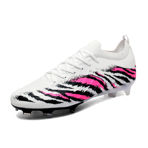 Scarpe da Calcio Unisex X-Quality 2026 Nuovo Modello Universale Mid-top con Tacchetti <span class=keywords><strong>in</strong></span> Metallo e Suola <span class=keywords><strong>in</strong></span> Gomma Modello JX810 Cinder Fields Direct - Product Image 5