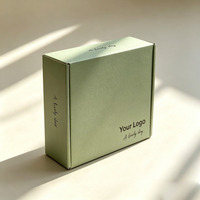 Boîte d'expédition en carton ondulé de haute qualité pour vêtements, avec impression à l'encre de soja et gaufrage, taille personnalisée, pour vente en gros