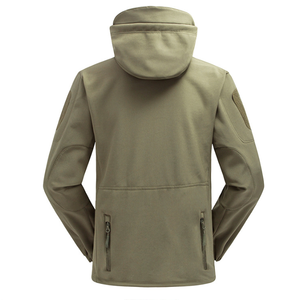 Chaqueta de Combate HBWJ01 Impermeable y Cortavientos con Múltiples Bolsillos, Forro Polar Interior, Color Verde Caqui Desierto - Product Image 3