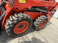 Mini-chargeuse sur pneus diesel chinoise avec godet standard 4x4 pour usage domestique et agricole