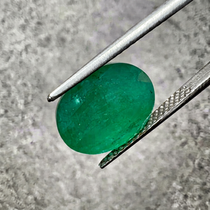 Émeraude naturelle zambienne certifiée GIA de 8,36 carats, forme ovale, pierre précieuse en vrac, vert émeraude de haute qualité, prix de gros - Product Image 1