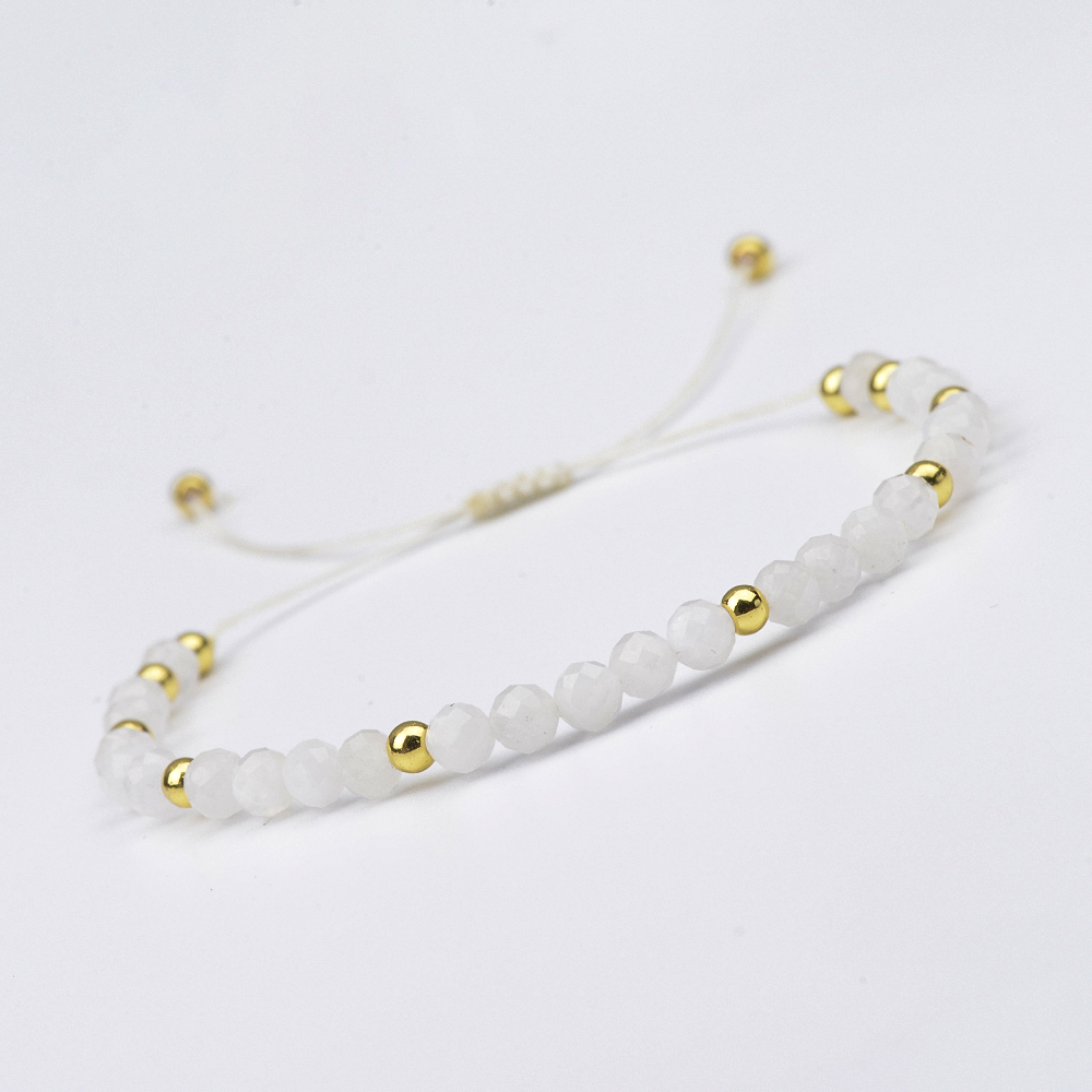 White CB79821 Moonstone