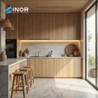 Armários de Cozinha Modernos de Alta Qualidade em Madeira Maciça de Nogueira com Ferragens Premium em Latão, Iluminação LED, Torneira Personalizada, Dobradiças e Cesto de Gaveta 5+