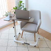 Table de chevet à roulettes, table d'hôpital haute, construction en acier et bois, capacité de 10 kg, hauteur réglable de 70 à 102 cm, 9 positions