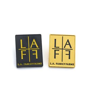 Huy Hiệu Tên Theo Yêu Cầu Logo Công Ty Bán Chạy Pin An Toàn <span class=keywords><strong>Epoxy</strong></span> 3d Thẻ Tên Ghim Mạ Vàng Tráng Men Mềm Cho Nam - Product Image 4