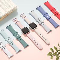Bracelet Sport CM pour bracelets Apple Watch 40mm 41mm 42mm 44mm 45mm 49mm, bracelet de remplacement en silicone souple