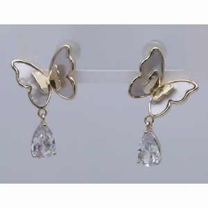 Set di gioielli in sei pezzi alla moda, inclusi orecchini pendenti per acquirenti esperti di moda - Product Image 1